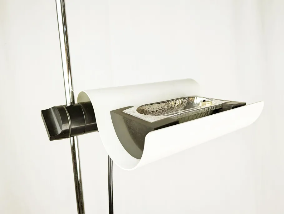 Best Pamono 333 Dim Floor Lamp in Chrome Plated & White Metal by Magistretti for Oluce, 1975