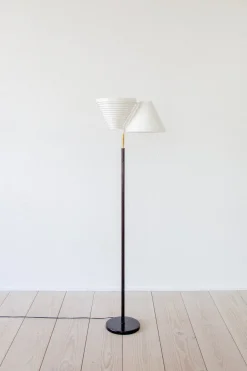 Hot Pamono A810 Floor Lamp by Alvar Aalto for Valaistustyö, Finland, 1950s