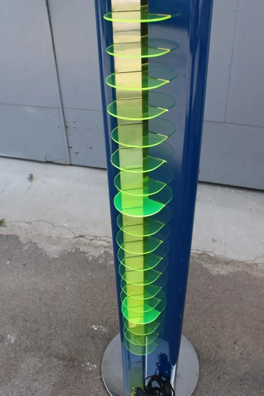 Discount Pamono Amalasunta Floor Lamp by Vittorio Gregotti for Bilumen, 1960s