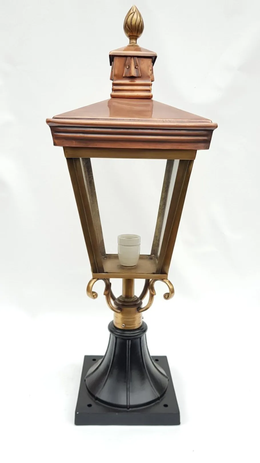 Clearance Pamono Antique Victorian Classic Copper Pillar Lamp Lantern on Base Outdoor Lamp