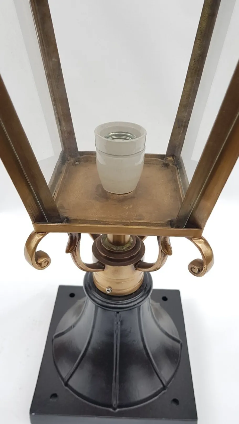 Clearance Pamono Antique Victorian Classic Copper Pillar Lamp Lantern on Base Outdoor Lamp