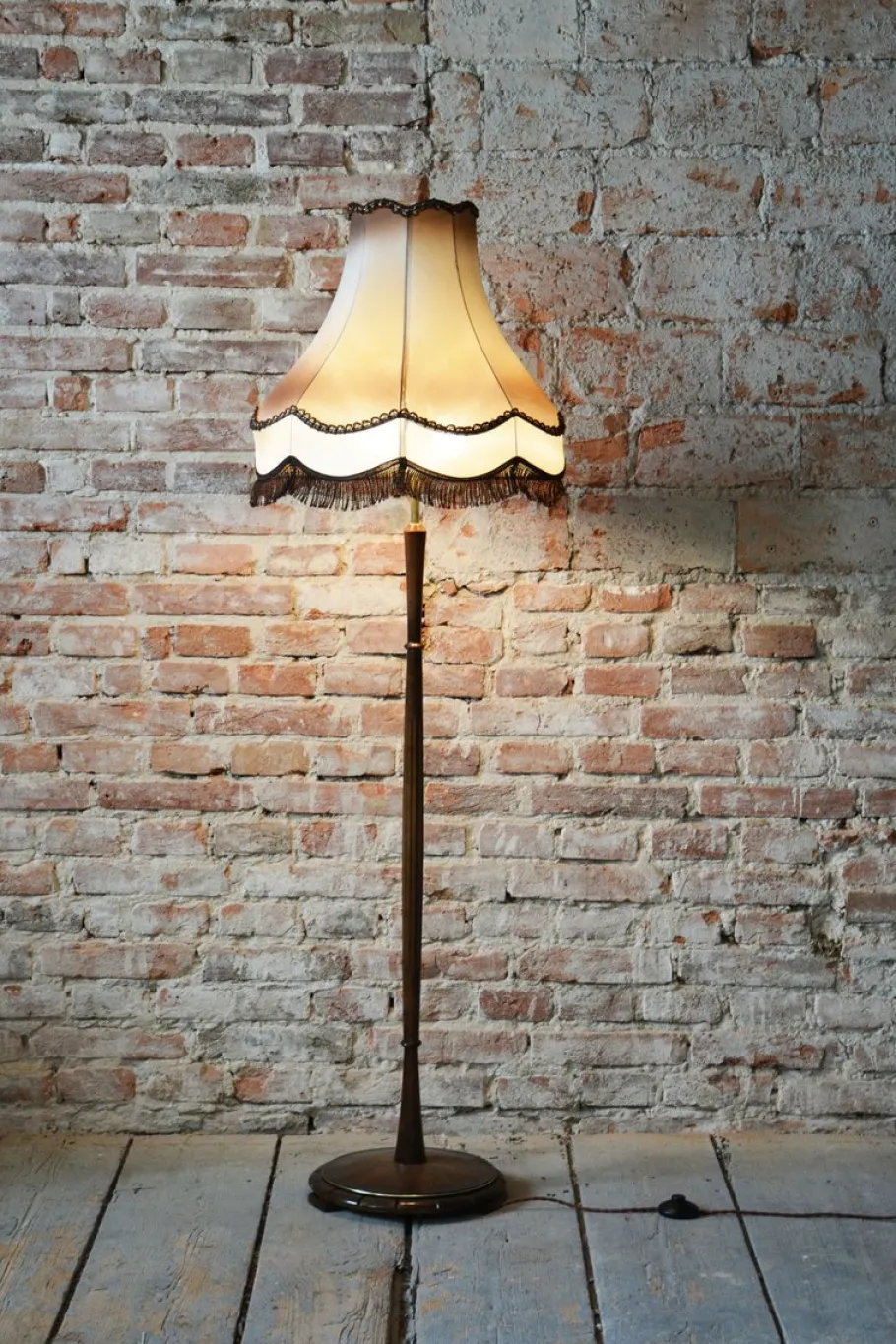 Best Pamono Art Deco Floor Lamp in Beech, Czech, 1930s