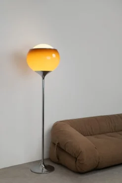 Pamono Big Bud Floor Lamp by Harvey Guzzini & Studio 6g for Guzzini, 1960s
