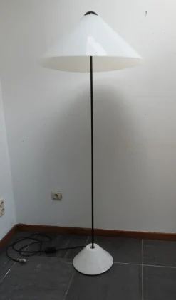 Sale Pamono 301/C O-Luce Snow Floor Lamp by Vico Magistretti for Oluce, 1973