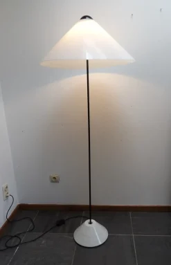 Sale Pamono 301/C O-Luce Snow Floor Lamp by Vico Magistretti for Oluce, 1973