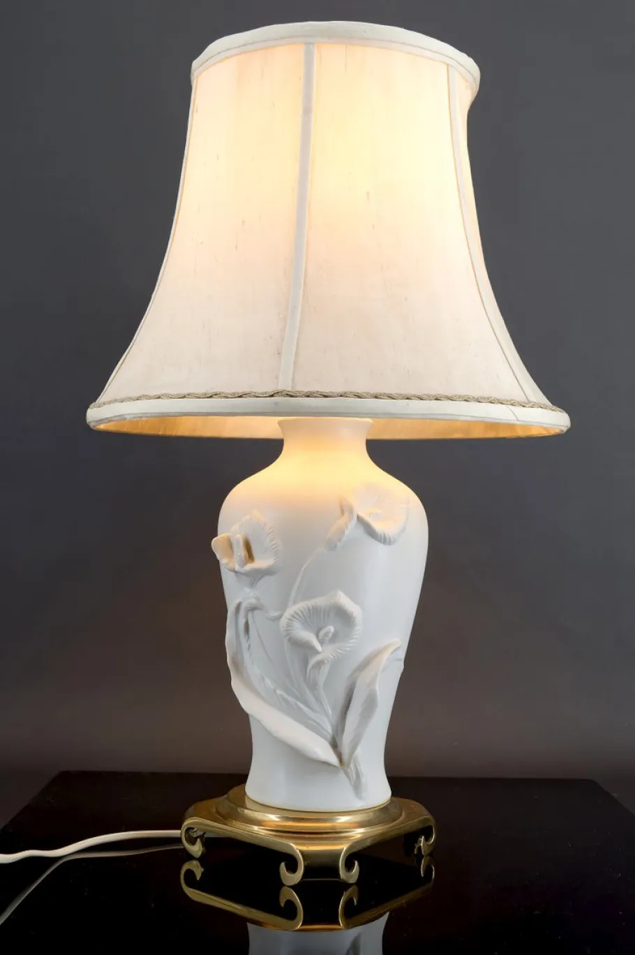 Best Pamono Calla Lily Lamp in Biscuit Porcelain by Nicholas Berbenczy for Franklin Mint, USA, 1986