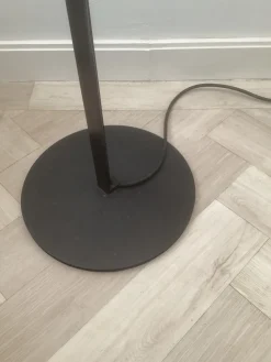 Discount Pamono Caltha Floor Lamp by Gianfranco Frattini for Luci, Italy, 1980s