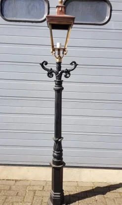 Clearance Pamono Cast Iron Garden Lamp with Square Copper Lantern