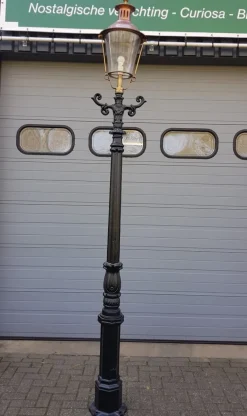 Discount Pamono Cast Iron Lamp Post Doetinchem with Round Copper Lantern
