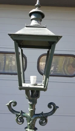 Hot Pamono Cast Iron Lamp Post Rotterdammer with Square Cast Iron Lantern