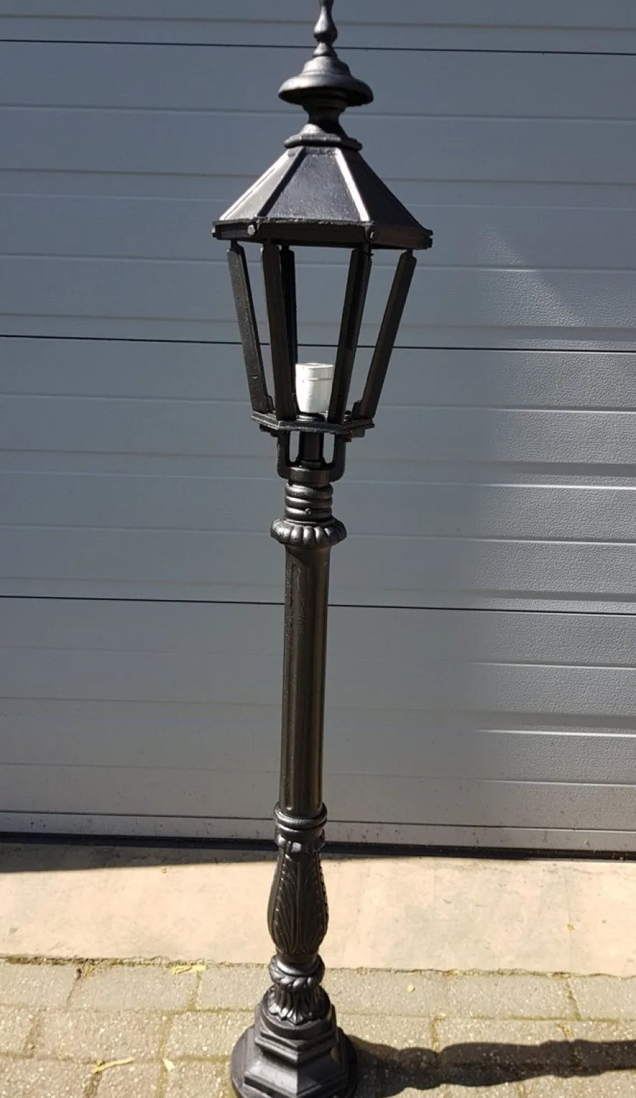 Pamono Cast Iron Lamp Post with Hexagon Cast Iron Lantern
