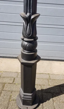 Online Pamono Cast Iron Lamp Post with Square Cast Iron Lantern