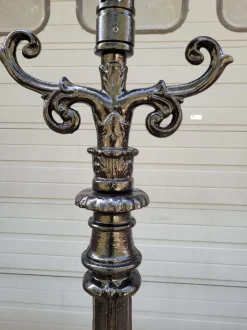 Online Pamono Cast Iron Lamp with Square Cast Iron Lantern