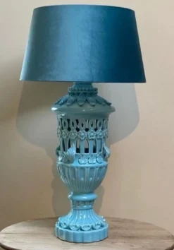 Best Pamono Ceramic Table Lamp in Floral Design by Famous Bondia Manises, 1950s