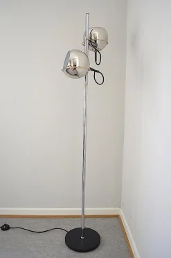 Discount Pamono Chrome Ball Floor Lamp, 1970s