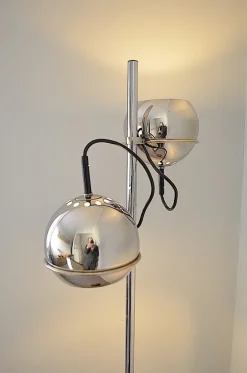 Discount Pamono Chrome Ball Floor Lamp, 1970s