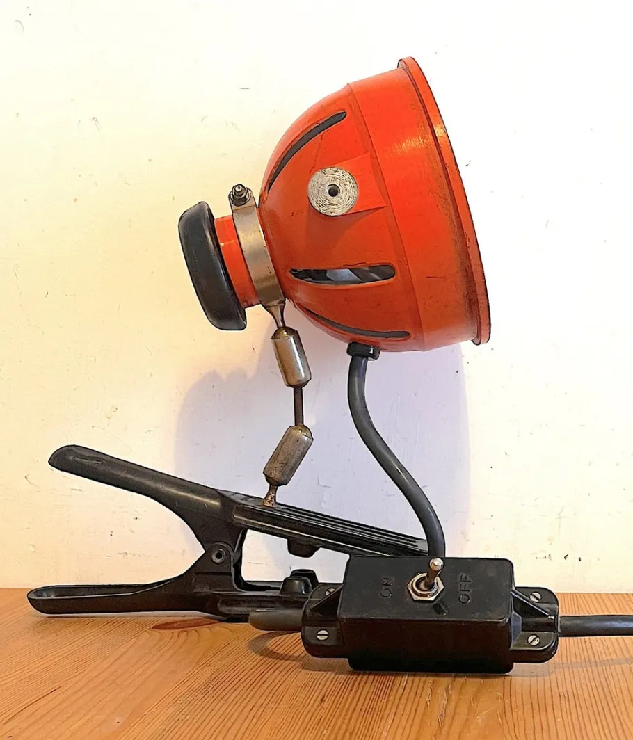 Best Pamono Cinema Spotlight with Clamp