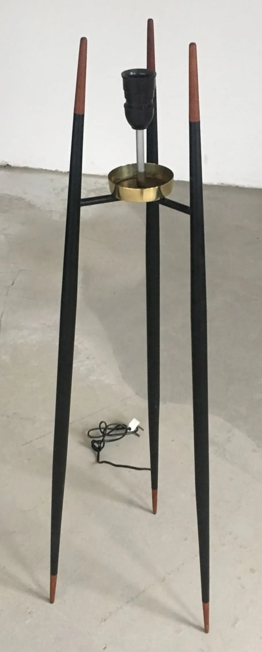 Discount Pamono Danish Tripod Floor Lamps by Svend Aage Holm Sørensen for Holmegaard, 1950s, Set of 2