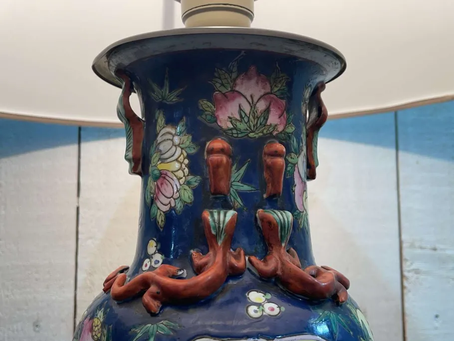 Best Pamono Early 20th Century Chinese Porcelain Lamp