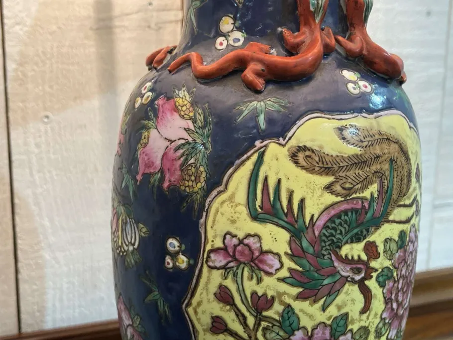 Best Pamono Early 20th Century Chinese Porcelain Lamp