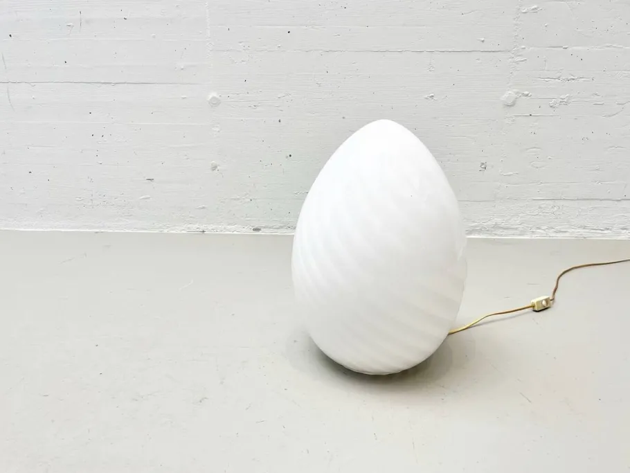 Best Pamono Egg-Shaped Table Lamp in Murano Glass from Venini, Italy, 1960s