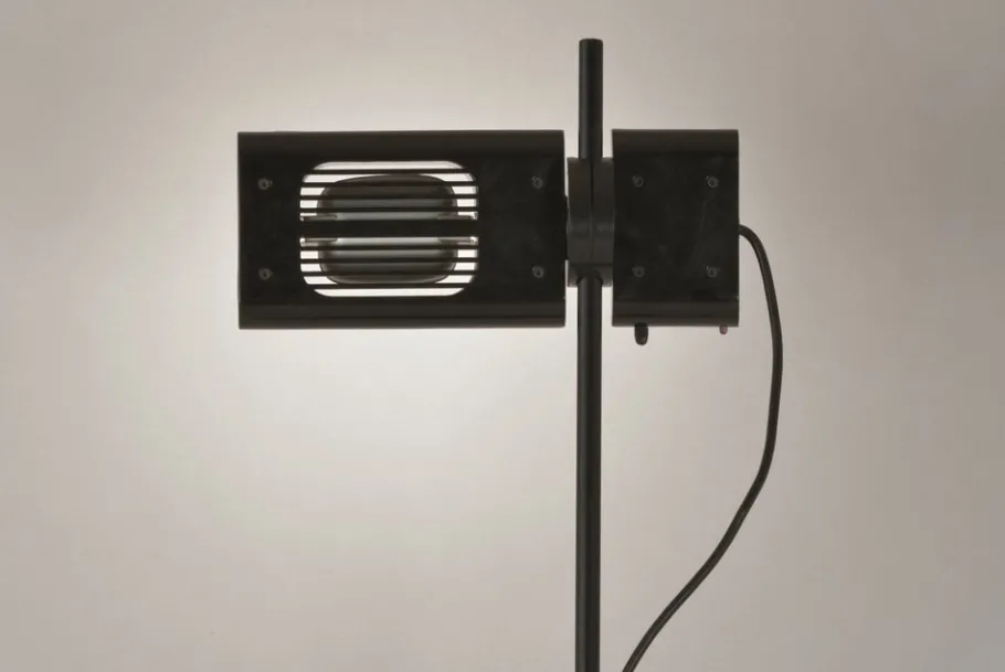Discount Pamono Floor Lamp by Ernesto Gismondi for Artemide, Italy, 1980s