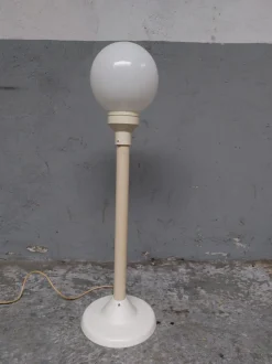 Discount Pamono Floor Lamp from Hartman