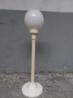 Discount Pamono Floor Lamp from Hartman