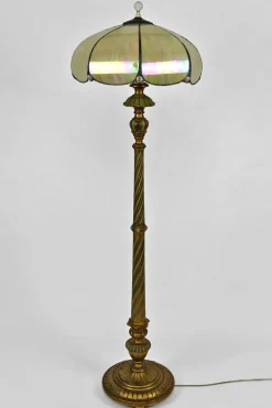 Online Pamono Floor Lamp in Gilded Carved Wood and Pearly Glass, 1890s
