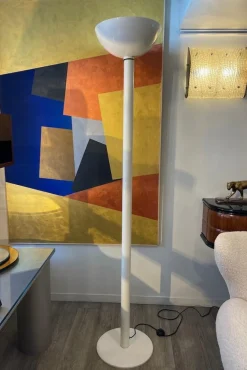 Hot Pamono Floor Lamp in White Enameled Metal from Luce, 1970s