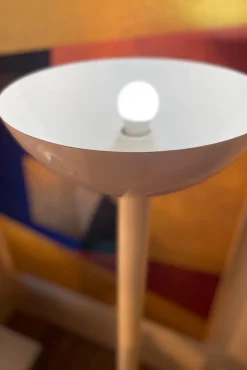 Hot Pamono Floor Lamp in White Enameled Metal from Luce, 1970s