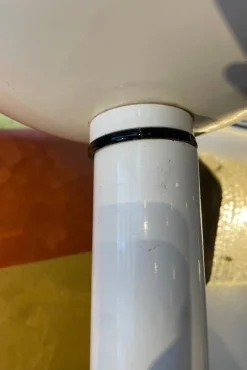 Hot Pamono Floor Lamp in White Enameled Metal from Luce, 1970s