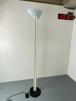 Discount Pamono Floor Lamp Mod. Otello by Bruno Gecchelin for Oluce 1980s