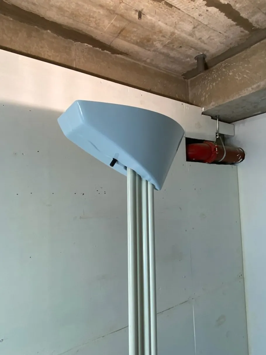 Discount Pamono Floor Lamp Mod. Otello by Bruno Gecchelin for Oluce 1980s