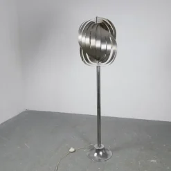 Online Pamono French Floor Lamp in Metal by Henri Mathieu, 1970s