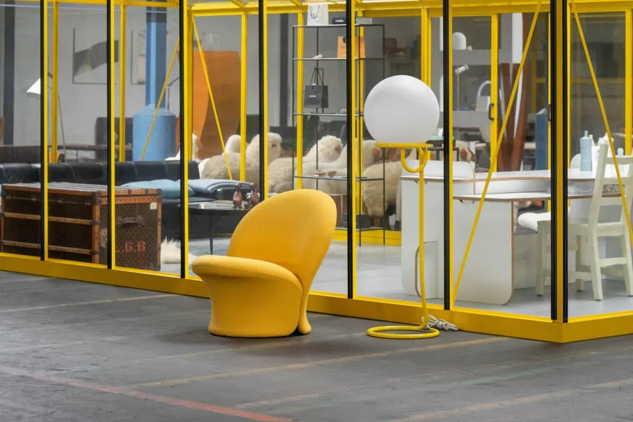 Best Pamono Globe Floor Lamp attributed to Aldo Van Den Nieuwelaar for Domani, 1967