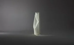 Discount Pamono Gweilo Qin Pe Floor Lamp by Parachilna