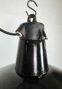 Pamono Industrial Black Enamel Factory Lamp with Cast Iron Top from Elektrosvit, 1950s