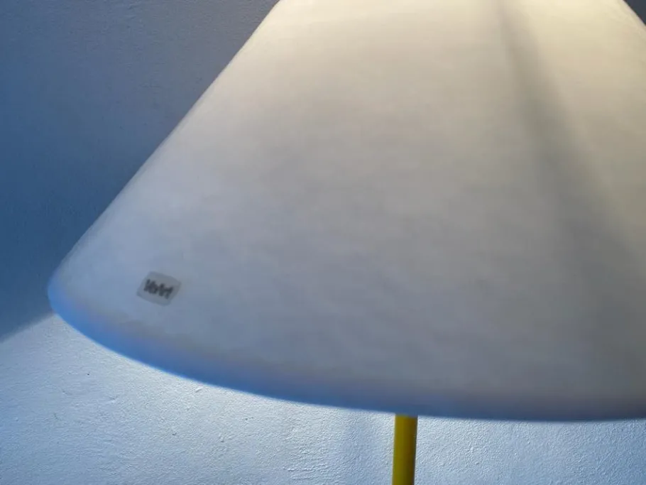Discount Pamono Italian Floor Lamp with Yellow and White Glass Shade by VeArt, 1970s