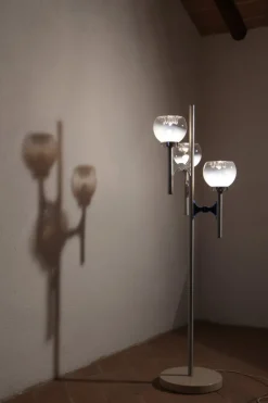 Discount Pamono Italian 3-Light Floor Lamp by Gaetano Sciolari for Mazzega, 1970s