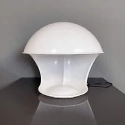 Best Pamono Italian Modern Foglia Shell Lamp in White Plastic by Elio Martinelli, 1970s