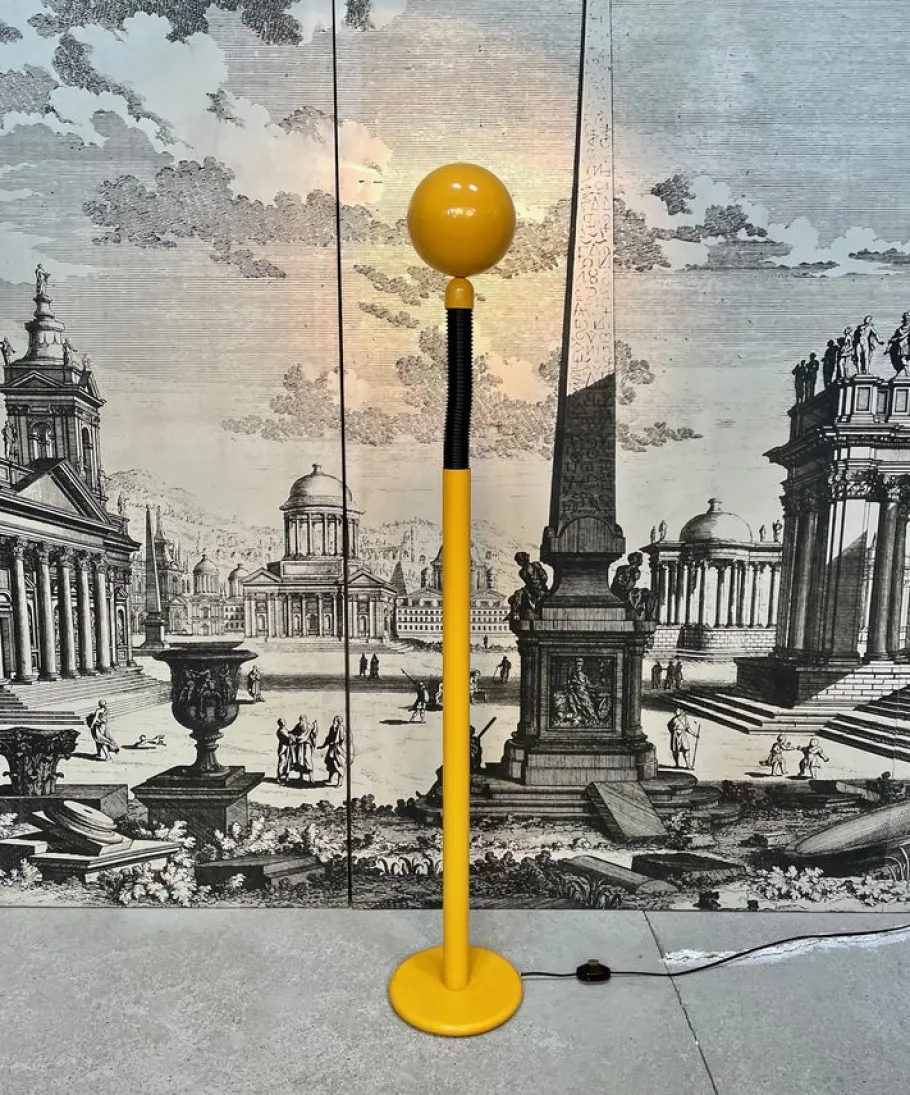 Online Pamono Italian Modernist Metal Floor Lamp with Flexible Arm & Adjustable Lampshade, 1960s