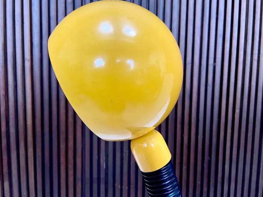 Online Pamono Italian Modernist Metal Floor Lamp with Flexible Arm & Adjustable Lampshade, 1960s