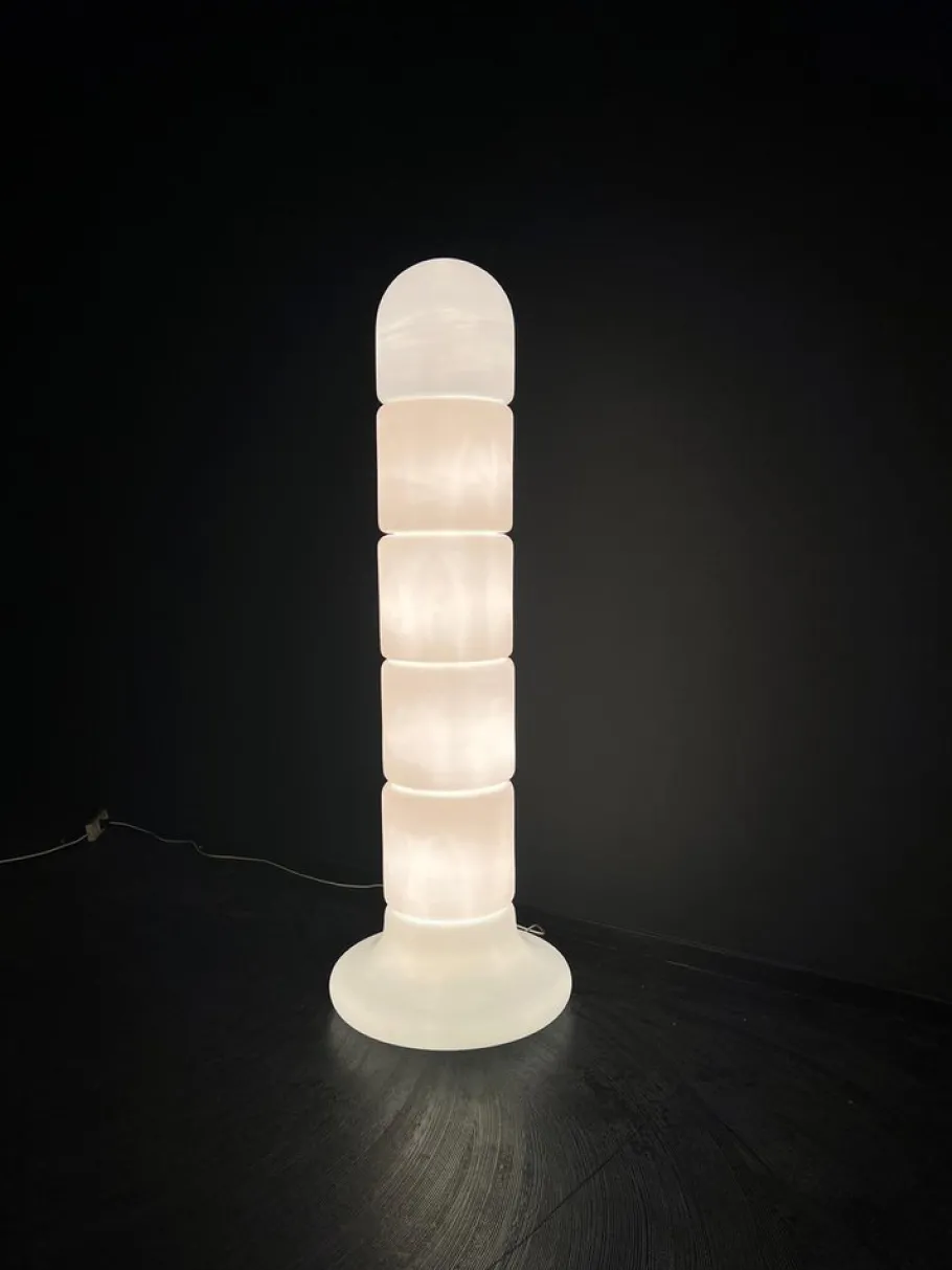 Discount Pamono Italian Opaline Glass Zea Floor Lamp by Salocchi for Lumenform, 1970s