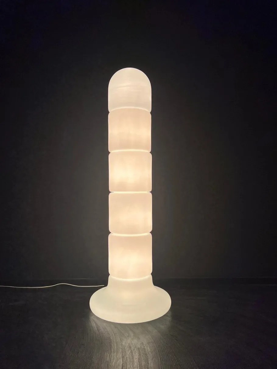 Discount Pamono Italian Opaline Glass Zea Floor Lamp by Salocchi for Lumenform, 1970s