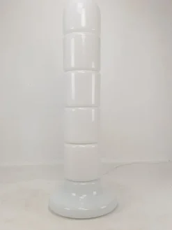 Discount Pamono Italian Opaline Glass Zea Floor Lamp by Salocchi for Lumenform, 1970s