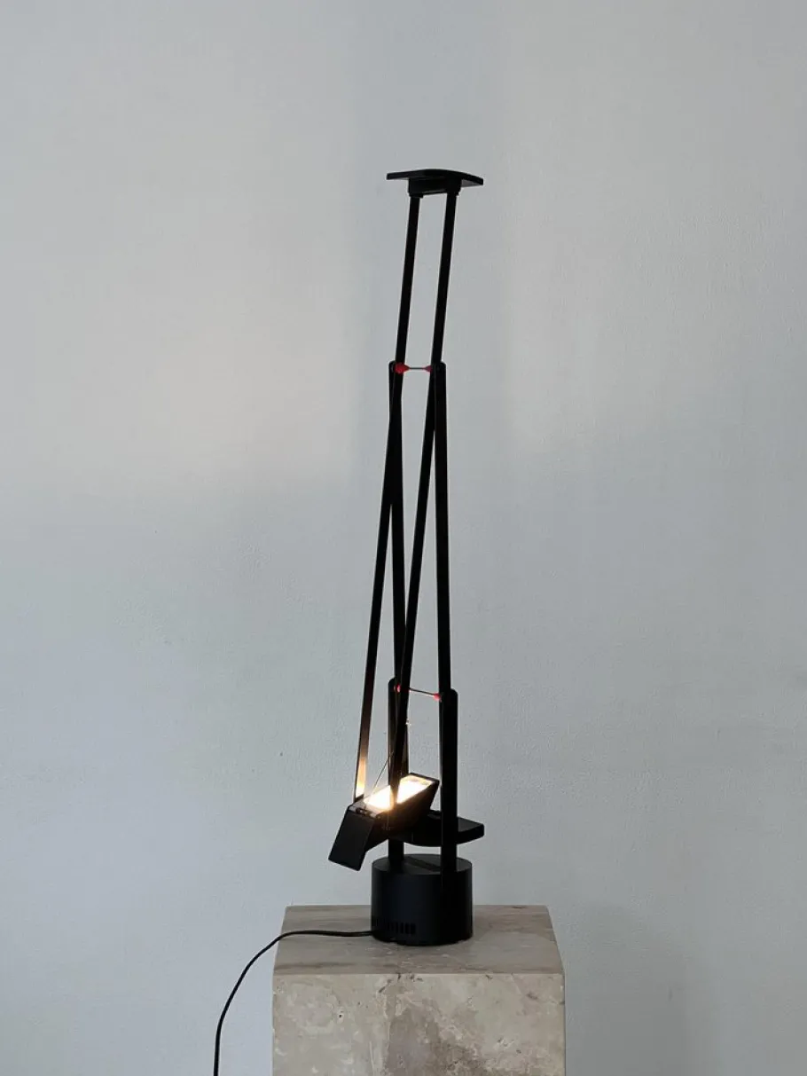 Clearance Pamono Italian Tizio Desk Lamp by Richard Sapper for Artemide, 1970s