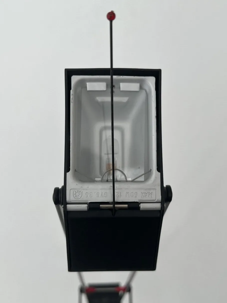 Clearance Pamono Italian Tizio Desk Lamp by Richard Sapper for Artemide, 1970s