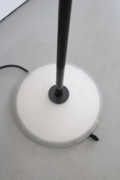 Sale Pamono Jill A380 Floor Lamp by Perry King for Arteluce, 1980s