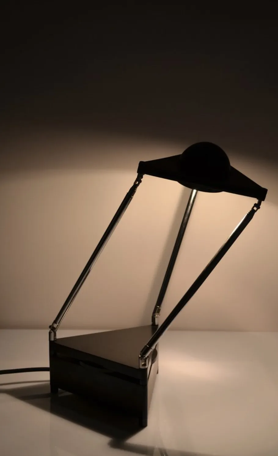 Best Pamono Kandido Table Lamp by Ferdinand Alexander Porsche for Luci, Italy, 1980s